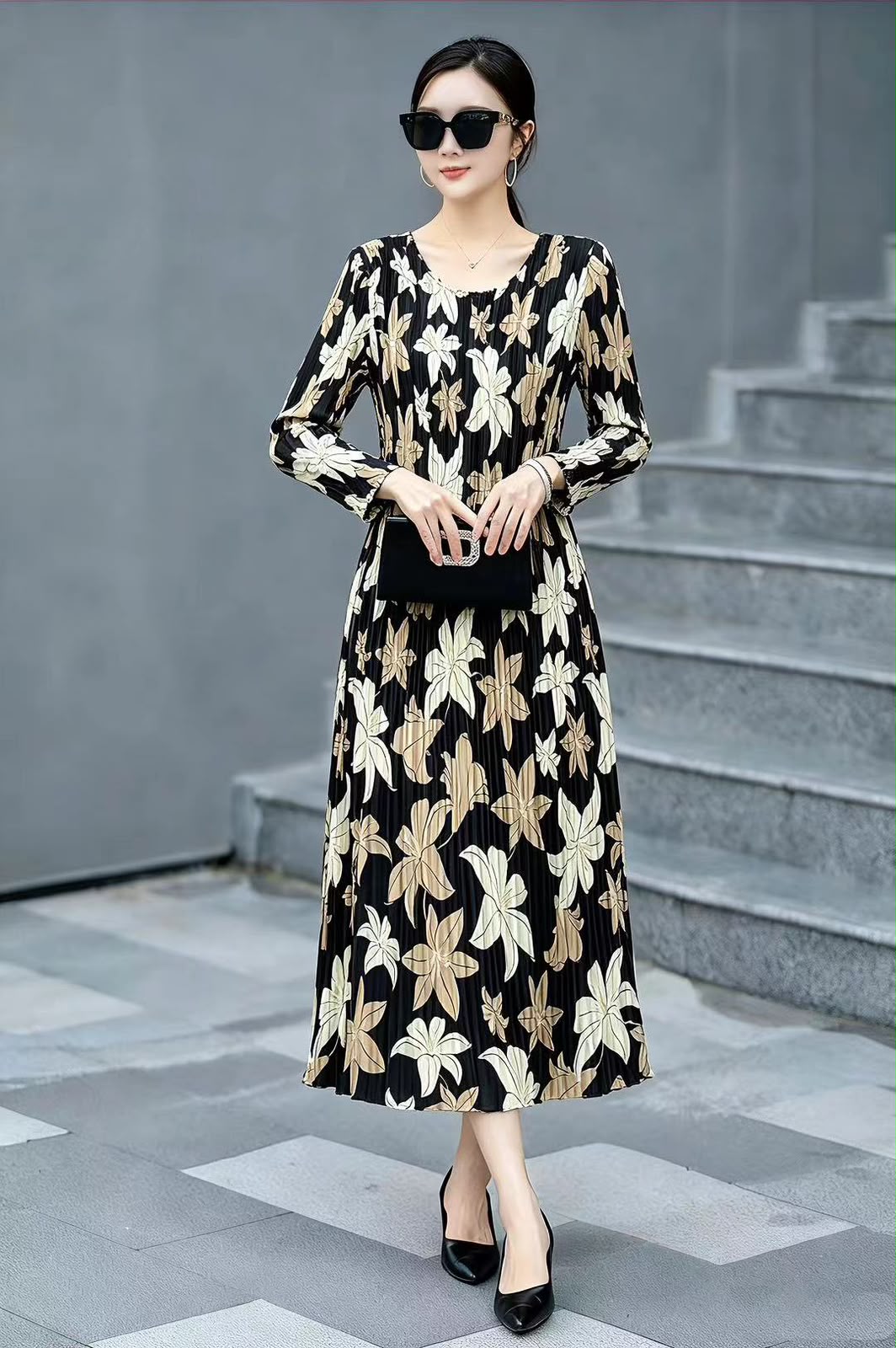 Noir Floral Pleated Midi Dress